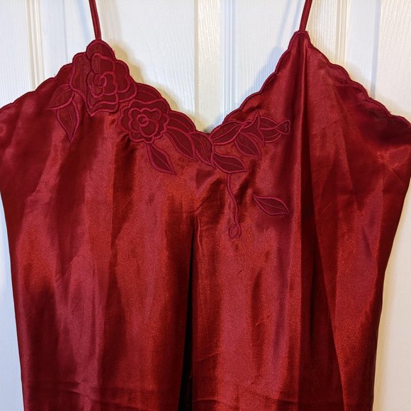 Maryann's Boutique Satiny Floral Embroidered Maroon Chemise Slip - size L - Picture 2 of 7